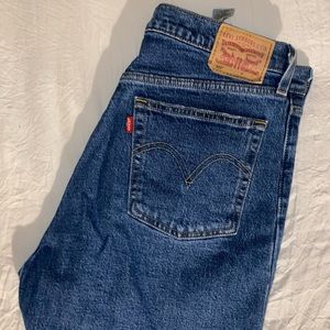 Levis Jeans